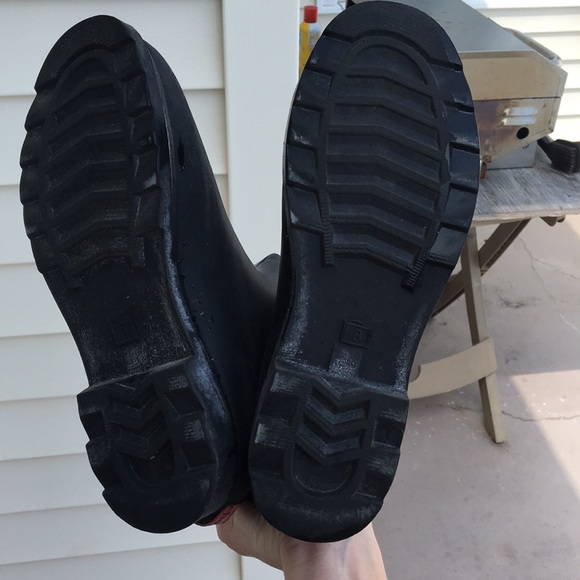 Chooka Black Rain Boots - Picture 5 of 6